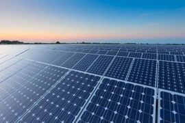 Pin điện mặt trời. Ảnh minh họa