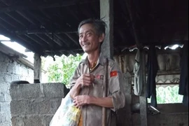 Hỗ trợ phục hồi cho hộ gia đình người khuyết tật bị ảnh hưởng sau bão lụt