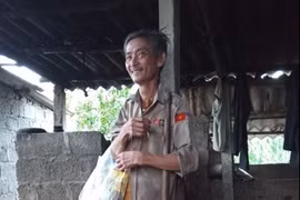 Hỗ trợ phục hồi cho hộ gia đình người khuyết tật bị ảnh hưởng sau bão lụt