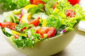 Trẻ ăn dưa chuột tốt cho răng miệng