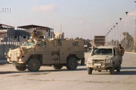 Video: Cuộc chiến ác liệt giữa SDF và IS trong nhà tù thành phố Al-Hasakah