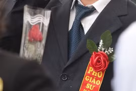 Quyết định công nhận 339 giáo sư, phó giáo sư năm 2020