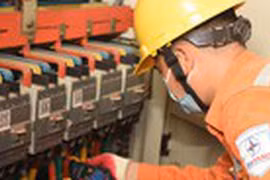 Hà Nội giảm 15% tiền điện sinh hoạt cho người dân