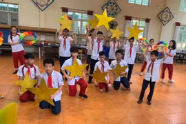 Học sinh mong được đi học trực tiếp. Ảnh minh họa.