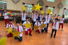 Học sinh mong được đi học trực tiếp. Ảnh minh họa.