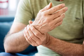 Chữa bệnh gút ở cổ tay nhờ thảo dược - Hướng đi mới mang tới hiệu quả bất ngờ