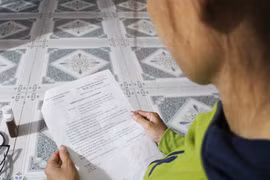 Bất thường vụ bé gái 14 tuổi nghi bị hiếp dâm: Có động cơ, vụ lợi gì trong giám định?