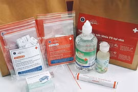 Hình ảnh túi thuốc và hướng dẫn sử dụng thuốc của ngành Y tế phiên bản 1.5 trích từ Fanpage của Trung tâm Kiểm soát Bệnh tật TPHCM (HCDC).