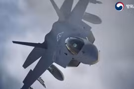 Tiêm kích tàng hình KF-21 Hàn Quốc sẽ chiến đấu cùng UAV tàng hình