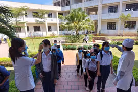 Quảng Nam cho thi tốt nghiệp THPT đợt 2, giáo viên sống tại Đà Nẵng không được coi thi