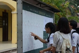 Học bạ toàn điểm 10: Sở, Bộ "vênh" nhau?