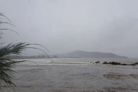 Bão số 2 suy yếu thành áp thấp nhiệt đới, nhiều nơi mưa to