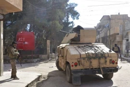 Video: Cuộc chiến ác liệt của dân quân người Kurd với IS trong thành phố al-Hasakah