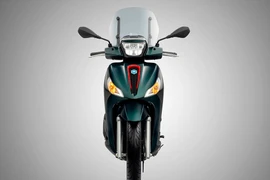 Phiên bản đặc biệt Medley S 150 là sự kết hợp hoàn hảo giữa thiết kế đẳng cấp Ý và công năng hoạt động. 