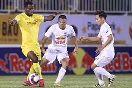 Cựu tiền đạo CLB Nam Định tử vong, nghi bị em họ đầu độc