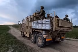 Ukraine đưa vào sử dụng xe hỗ trợ chiến thuật Wolfhound do Anh viện trợ