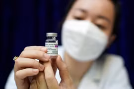 Thanh tra vụ cô gái khoe được tiêm 2 mũi Pfizer nhờ 'xin ông anh'