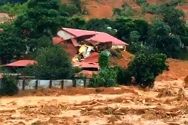 KHẨN CẤP cứu nạn vụ sạt lở nghiêm trọng, vùi lấp 22 cán bộ, chiến sĩ