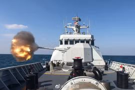 Trung Quốc tập trận đạn thật trên Biển Đông, Mỹ tăng cường giám sát