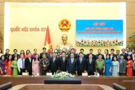 Thủ tướng: Làm gì cũng phải trách nhiệm và nhiệt huyết, nhất là lớp trẻ