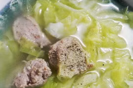 Cải bắp làm liền vết loét 