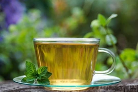 Ngày mới với tin tức sức khỏe: Uống thứ này có thể giảm nguy cơ ung thư