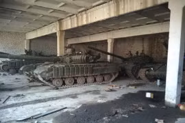 Quân đội Nga liên tục tấn công hỏa lực vào chiến tuyến Ukraina ngày đêm