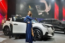 Peugeot 2008 ra mắt khách hàng Việt với giá từ 739 triệu đồng