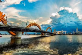 Đà Nẵng tăng trưởng âm