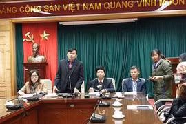  Bộ Y tế họp báo "Cung cấp thông tin về việc điều trị ngộ độc Methanol"