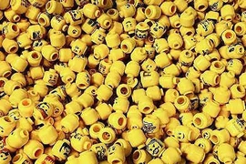 Nuốt đồ chơi Lego để... nghiên cứu