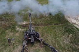 Quân đội Ukraine sử dụng pháo xe kéo FH70 155 mm của Ý