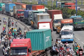 Giao thông đường thủy nội địa bị lãng quên?