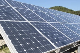 Sử dụng loại pin mặt trời nào cho khu vực nhiều nắng?