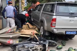 Khởi tố vụ xe biển xanh gây tai nạn ở Thanh Hóa