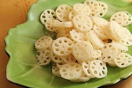 Trồng sen lấy củ