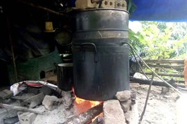 Vì sao có methanol trong rượu?