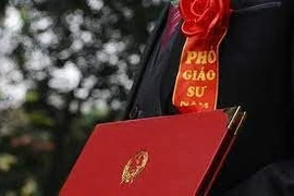 Danh sách ứng viên đề nghị xét công nhận tiêu chuẩn chức danh GS, PGS