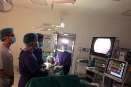 Nội soi cứu bệnh nhân đột quỵ tuyến yên