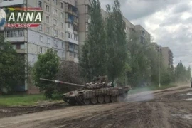 Quân đội Nga tiến công giành quyền kiểm soát Svetlodarsk. Ảnh South Front