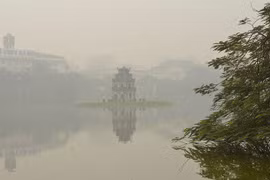 Thời tiết ngày 20/2: Hà Nội có mưa nhỏ, độ ẩm cao, Nam Bộ nắng nóng