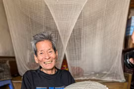 Nón lá làng Chuông: Nét đẹp văn hóa Việt