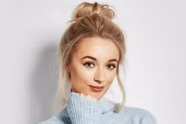 4 kiểu tóc cho cô nàng mặt nhỏ hút mọi ánh nhìn