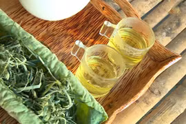 Tác dụng của nước lá sen