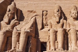 Vị vua giàu có và quyền lực nhất Ai Cập cổ đại 