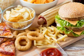 Có cần kiêng hẳn dầu mỡ khi giảm cân?