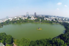 Sáp nhập hay mở rộng diện tích quận Hoàn Kiếm? 