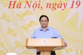 Tránh phiền hà, sách nhiễu, tiêu cực khi giải quyết thủ hành chính