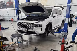 Hyundai Tucson 11 tháng phải sửa động cơ, khách không hài lòng chính sách bảo hành