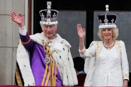 Mối tình thế kỷ của Vua Charles III 